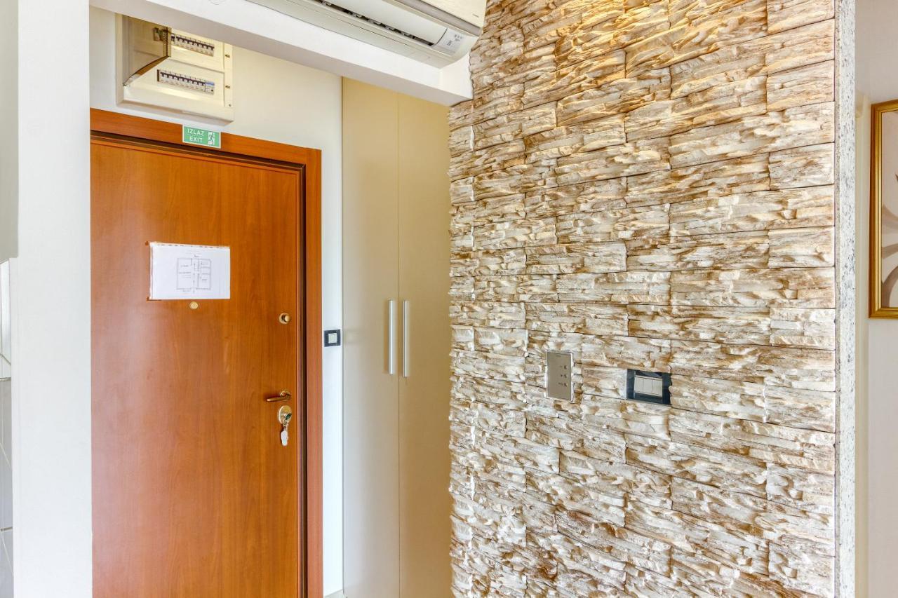 New Apartment Bila Jidra**** Split Zewnętrze zdjęcie